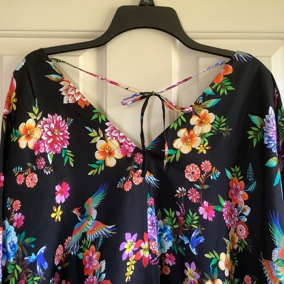 Johnny Was Sognatore Nero High Low Silk Blend Kaftan Black Floral Multi SZ L/XL - Picture 9 of 16